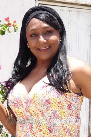 193456 - Belquis Age: 53 - Colombia