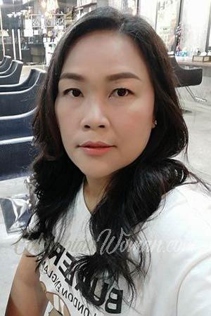 197769 - Ratchaneekorn (Soey) Age: 43 - Thailand