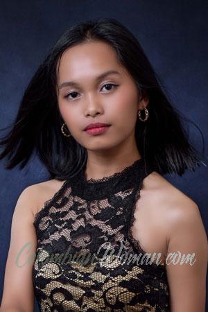208620 - Erika Age: 20 - Philippines