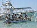 cartagena-women-boat-1104-40